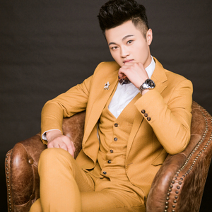 日本来激烈吮乳吃奶头
